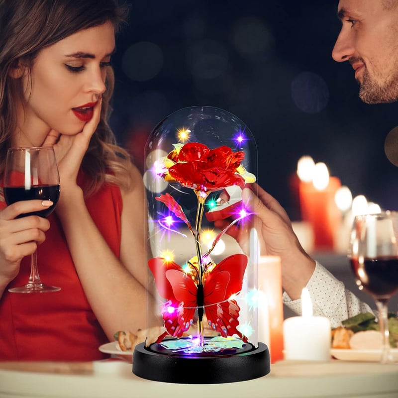 Ewige Rose in Glaskuppel mit LED-Licht – Geschenk für Frauen