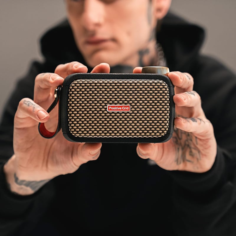 Ultra-tragbarer intelligenter Gitarrenverstärker mit Bluetooth und Smart-App