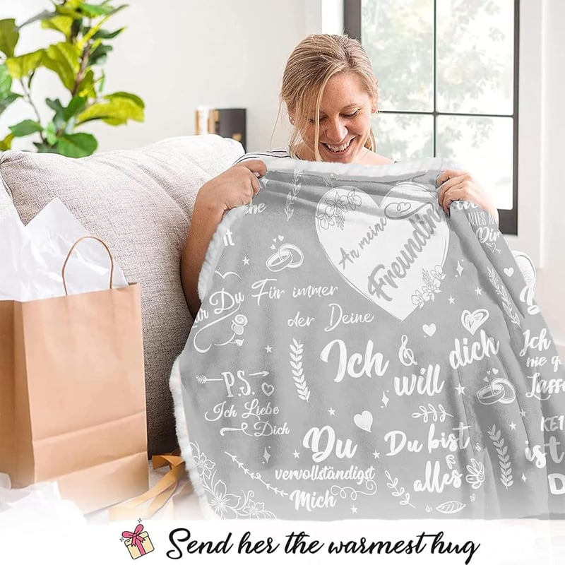Geschenk für beste Freundin: Kuscheldecke mit Ärmeln