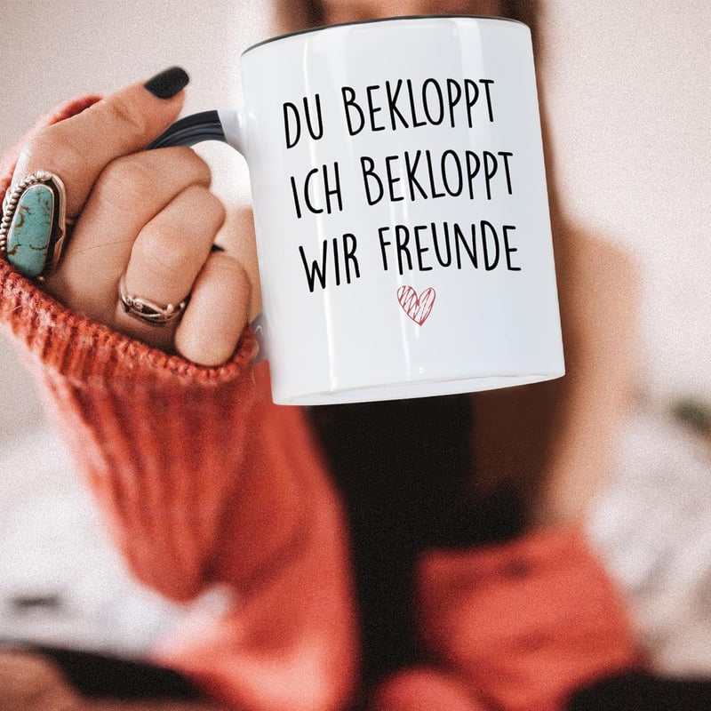 Lustige Kaffeetasse für Freunde – Spruch: „Du Ich Bekloppt Wir Freunde“, Schwarz