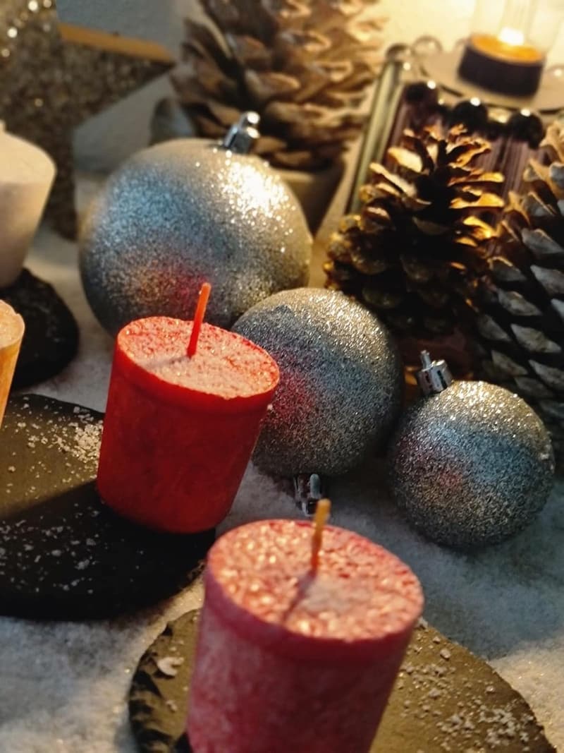 Duftkerzen Geschenkset – 10 Stearinkerzen in hell-Orange für Aromatherapie