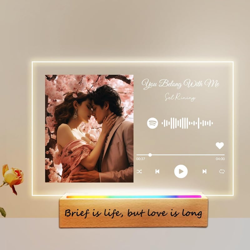 Personalisierte Spotify Plakette mit Bild und Holzsockel – Geschenke für Paare (5 Größen: 15–40 cm)