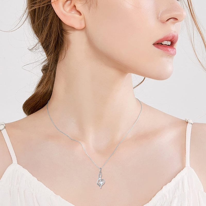 Herzanhänger Halskette aus 925 Sterling Silber für Frauen mit Zirkonia