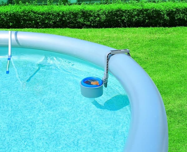 Bestway 58233 Poolskimmer für saubere Schwimmbäder