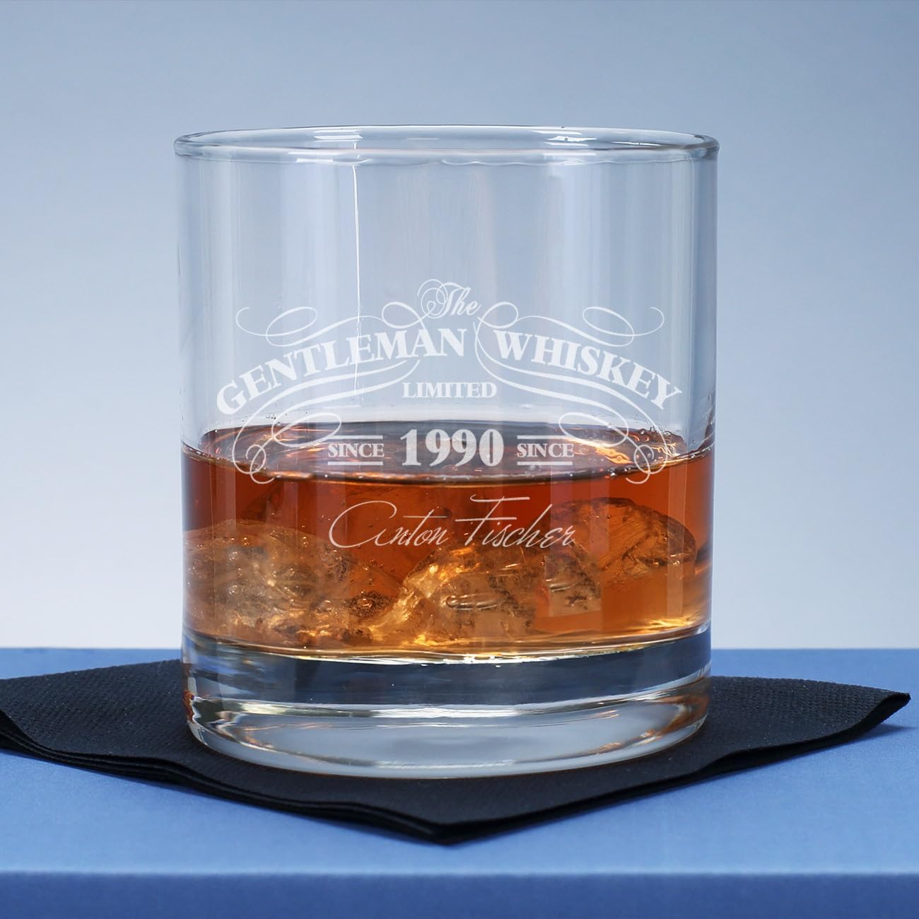 Whiskeyglas mit Gravur für Herren – Gentleman Design