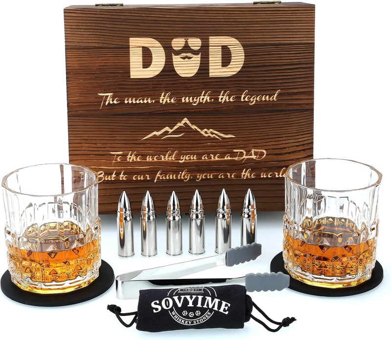 Whiskey Geschenkset für Papa: 2 Gläser & 6 Edelstahl Eiswürfel