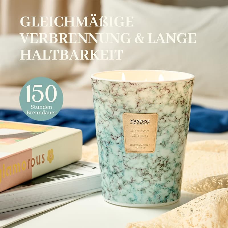 Große Duftkerze 990g im Marmor-Glas – Bambusduft, 150h Brenndauer