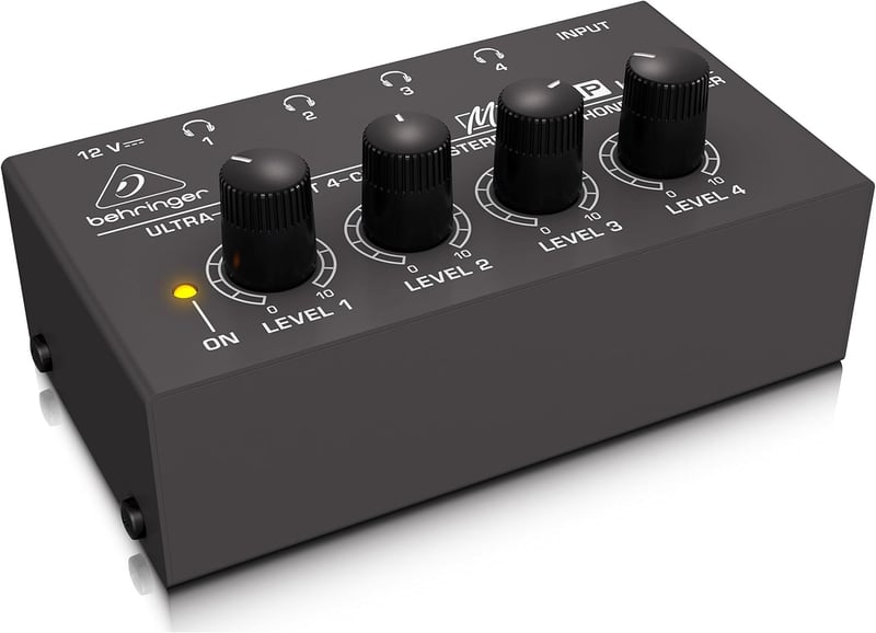 Behringer HA400 4-Kanal Stereo Kopfhörerverstärker