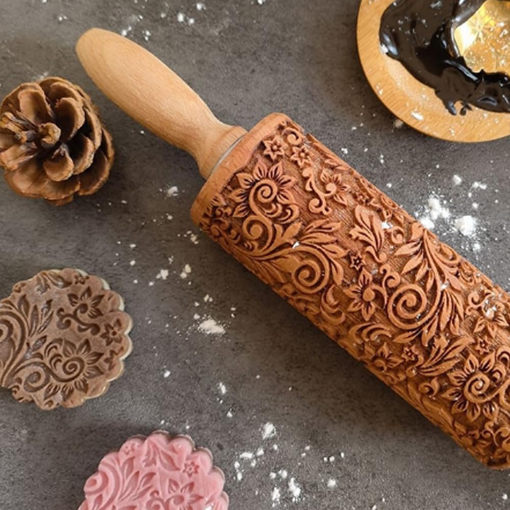 Geprägter Teigroller mit Schneeflocken-Motiv für Weihnachten