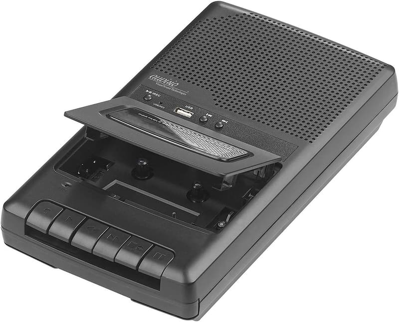 Mobiler Kassettenplayer mit USB-Digitalisierung und Lautsprecher