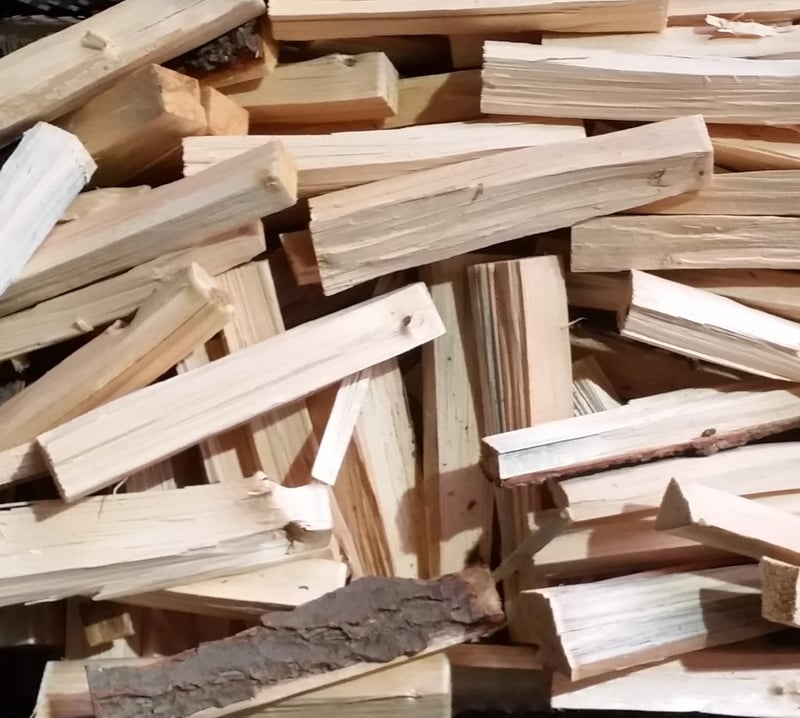 Anfeuerholz 31,5 kg für Kamin und Grill