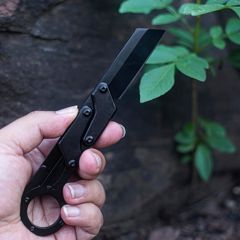 Tragbares EDC Taschenmesser aus Edelstahl für Outdoor-Abenteuer