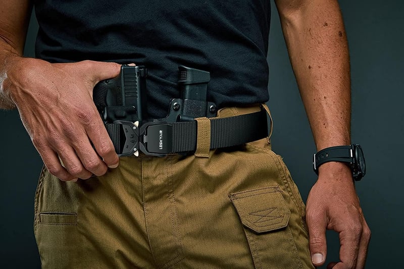 Militärischer Taktischer Gürtel für Männer mit Schnellverschluss und Zubehör