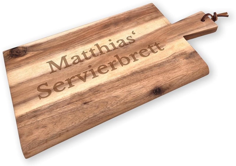 Personalisierte Akazienholz-Schneidebrett mit Gravur, 35x18cm