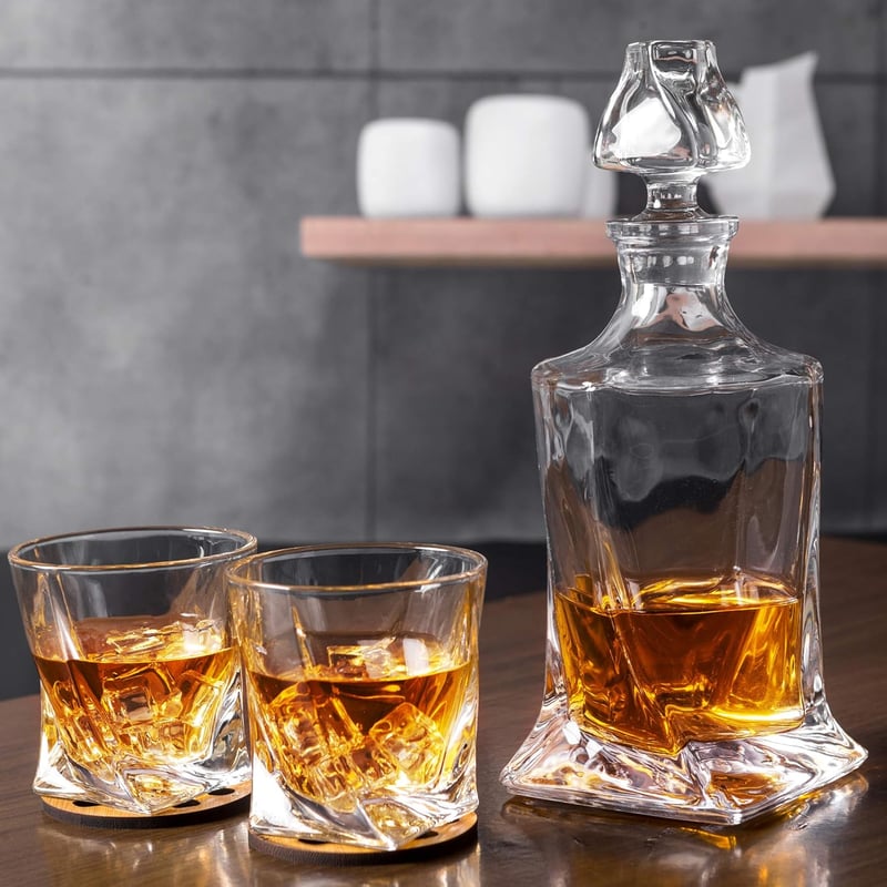 Whisky Karaffe Set mit 7 Teilen – Bleifreie Kristallgläser in Geschenkbox