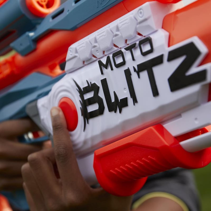 NERF Elite 2.0 Motoblitz Blaster mit Zielfernrohr für 8-Jährige