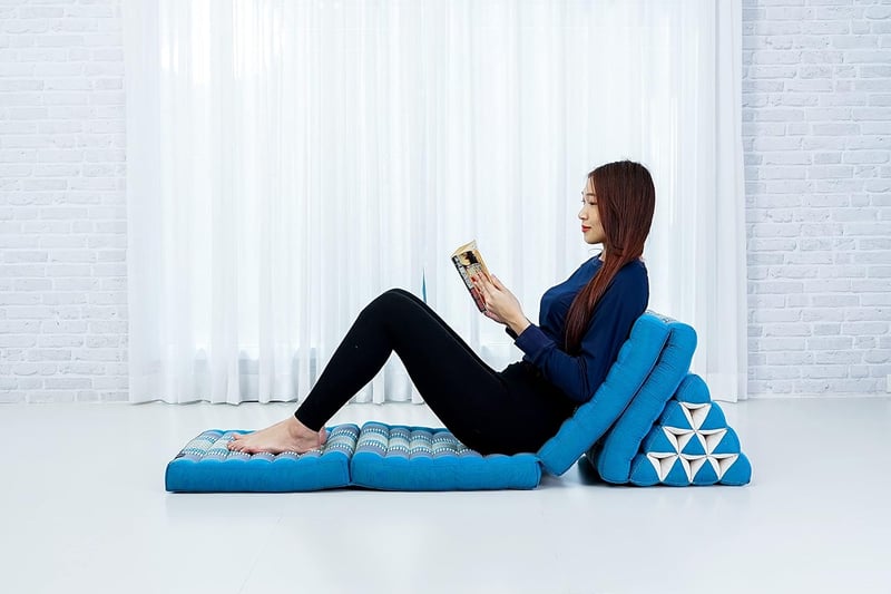Bequeme Japanische Bodenmatratze mit Dreieckskissen, XL 225 x 50 cm
