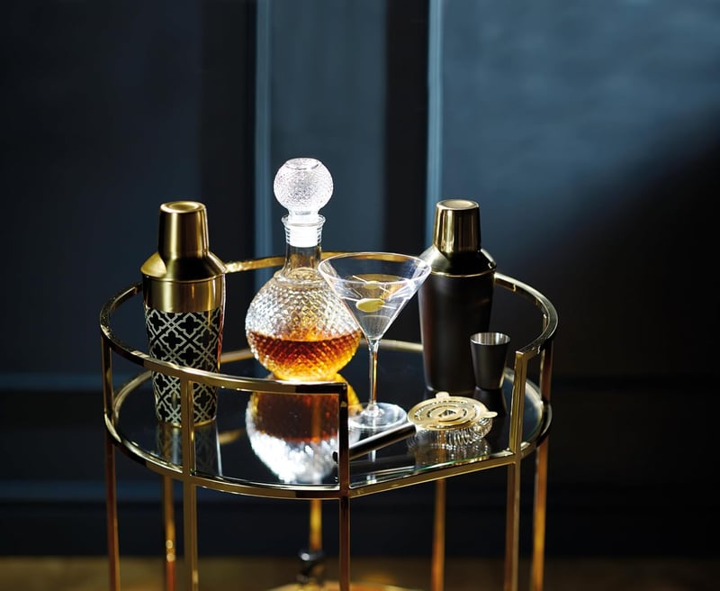 Whisky- und Brandy-Karaffe aus geschliffenem Glas, 1L mit Silikondichtung