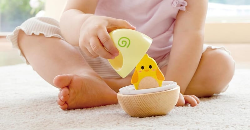 Hape Stehauf-Stapel-Ei für Kinder ab 12 Monaten