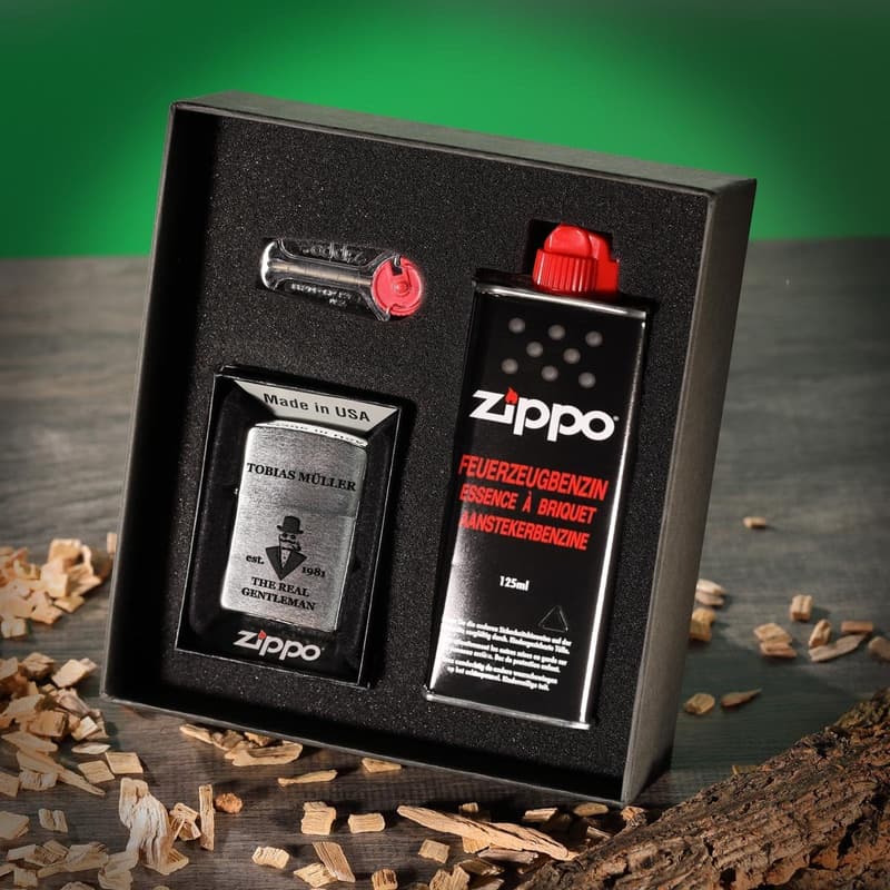 Graviertes Zippo Sturmfeuerzeug Geschenk-Set für Männer, wetterfest