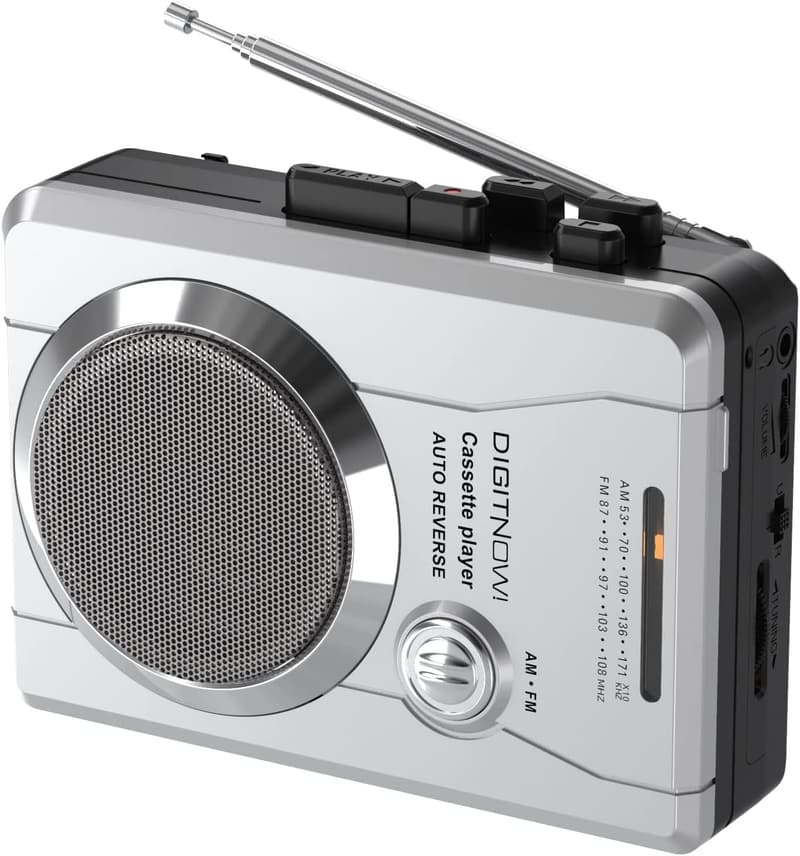 Tragbarer Retro-Kassettenplayer mit AM/FM-Radio und Lautsprecher