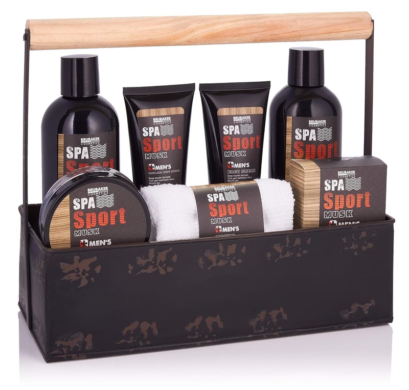 Männer Spa Pflegeset 8-teilig mit Duschgel, Gesichtscreme, Lotion und Waschlappen