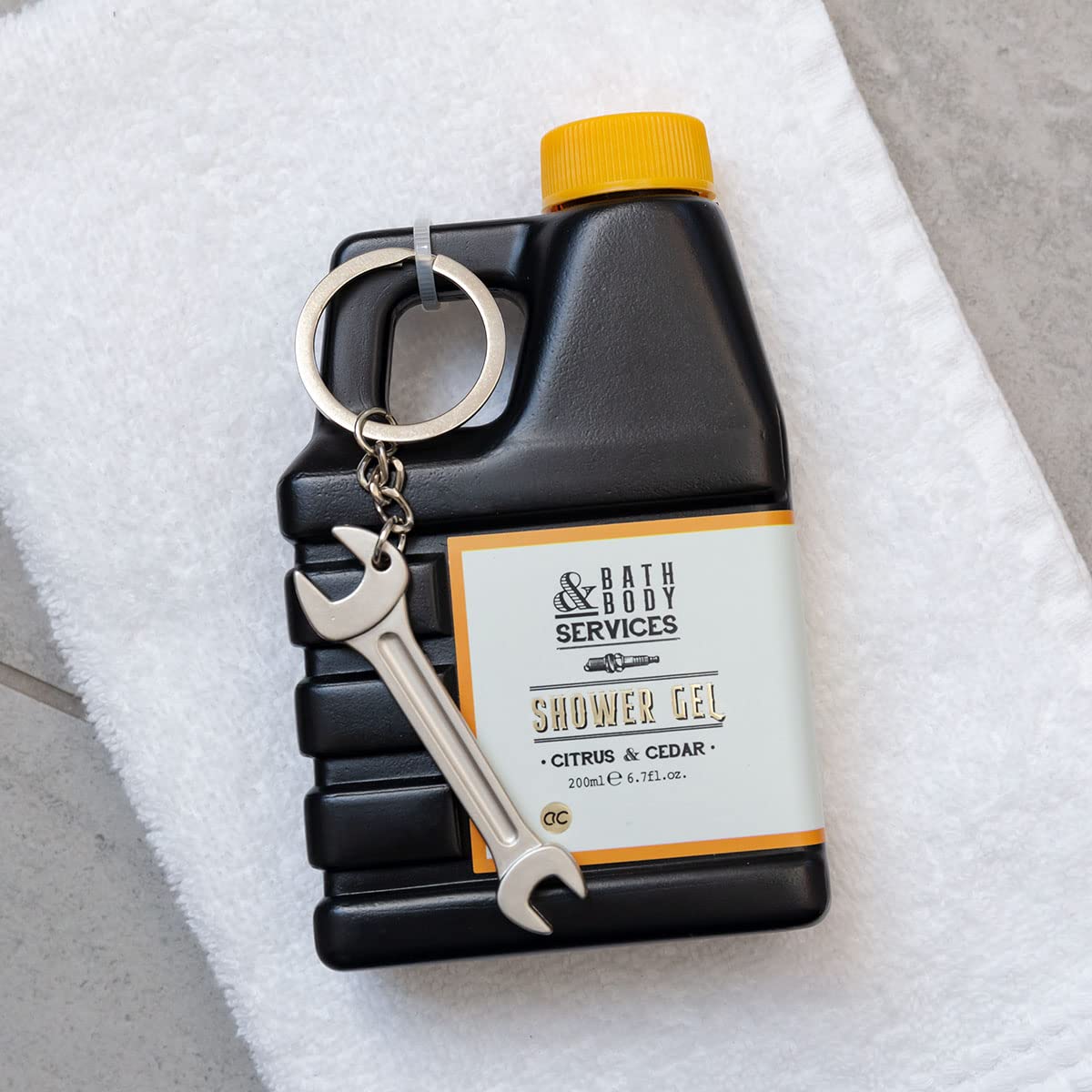 Nachfüllbares Duschgel Citrus & Cedar in Ölkanister-Form, 200ml mit Schlüsselanhänger