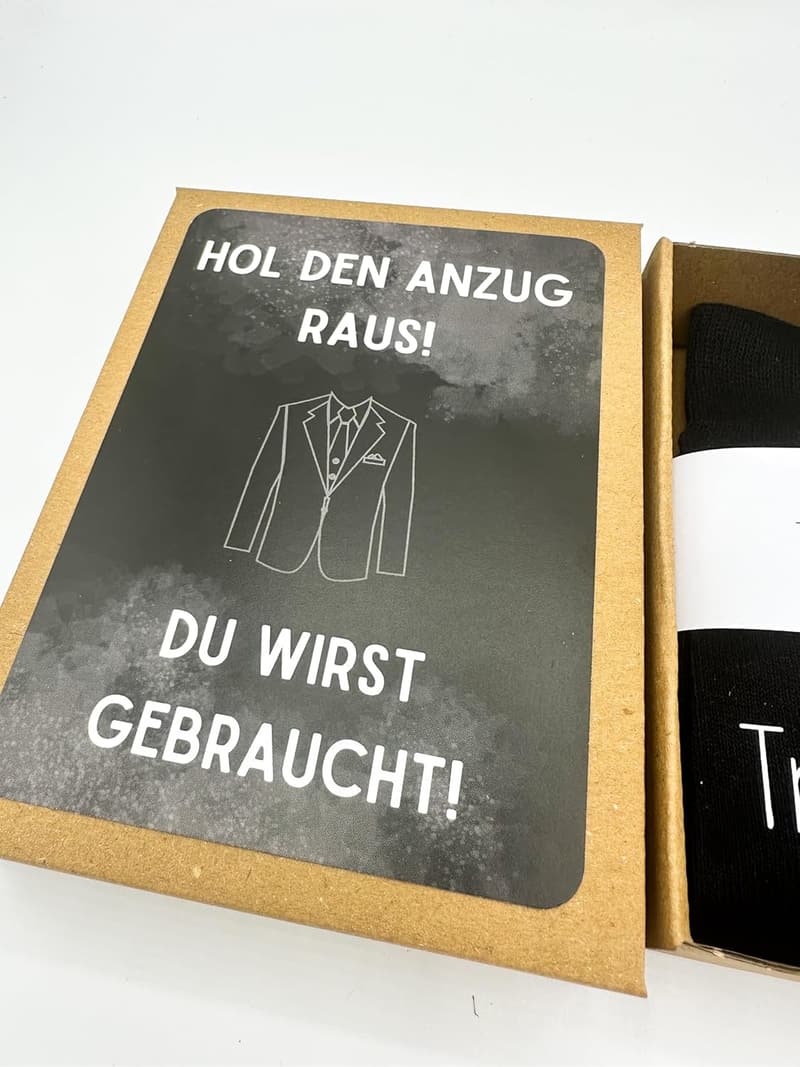 Trauzeuge fragen: Hochzeitssocken und Anzugkarte für Trauzeugen