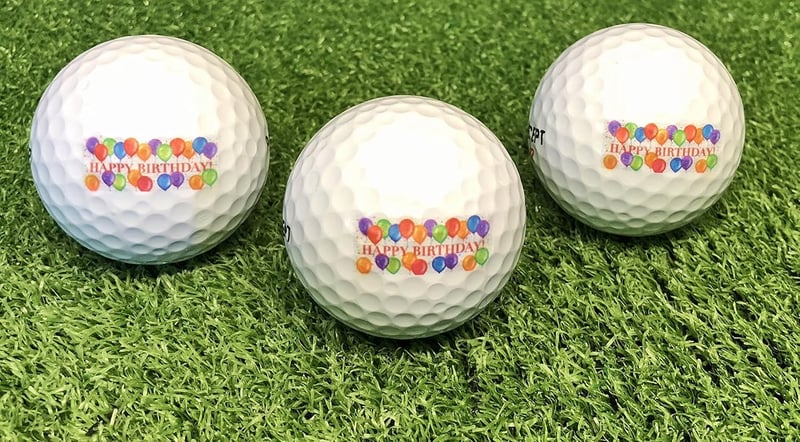 Geburtstags-Golfbälle im 3er Set mit Motiv in Geschenkbox