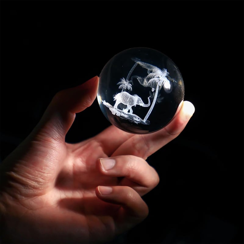 Tropischer Elefant Kristallbriefbeschwerer 60 mm mit Ständer, 3D-Gravur