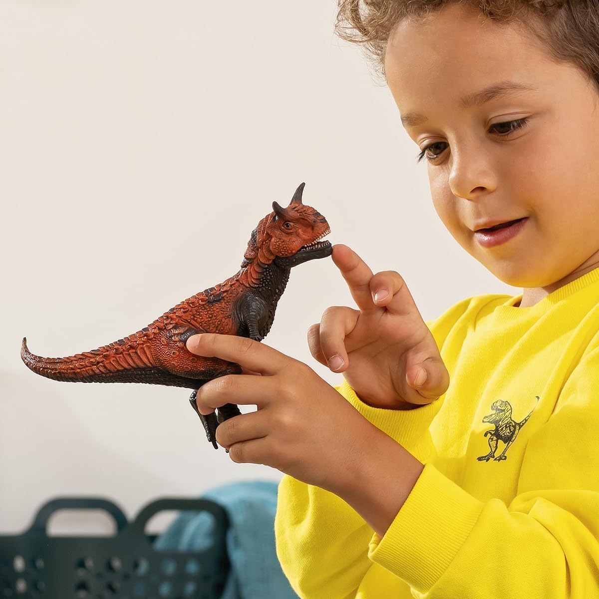 Detailgetreuer Carnotaurus Dinosaurier von Schleich für Kinder ab 3 Jahren – 21 x 8 x 13 cm