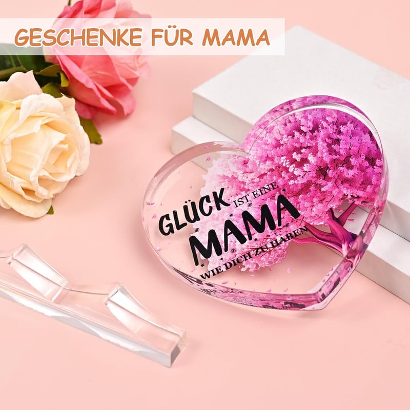 Herzförmige Acryl-Dekoration als Geschenk für Mama zum Muttertag