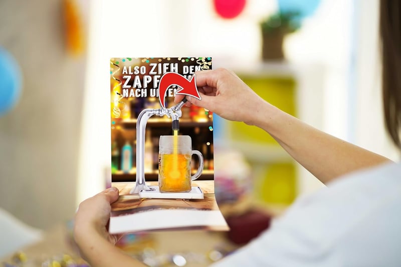 Karte zum 50. Geburtstag mit beweglichem Bierzapfhahn