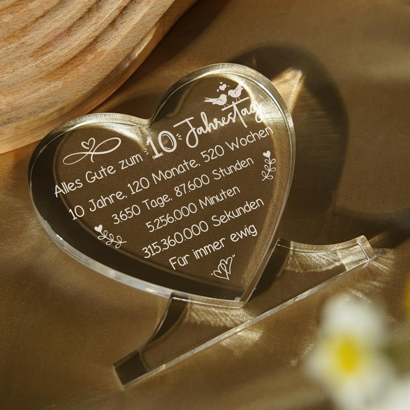 10. Jahrestag Geschenk: Herzförmige Acryl-Dekoration für Paare