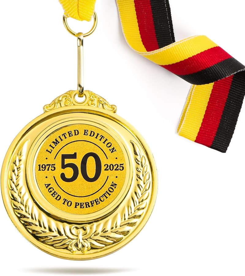 50. Geburtstag Medaille aus Metall mit schwarz-rot-goldenem Band