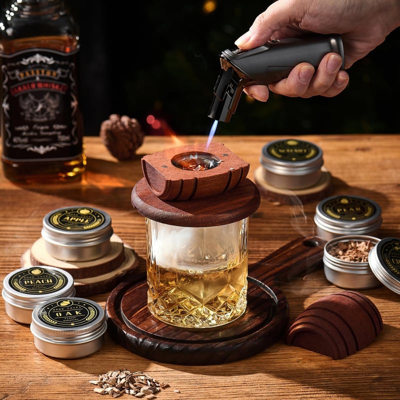 Whiskey Smoker Set mit Holzchips, 2 Gläsern und Eisformen für Männer