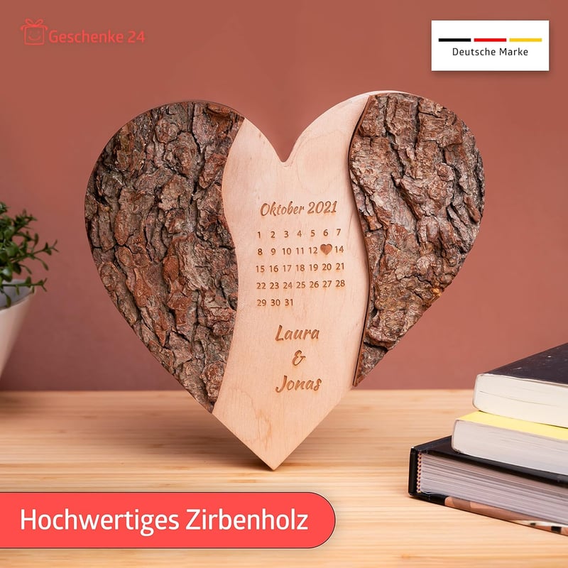 Personalisiertes Holzherz mit Gravur von Datum und Namen | Hochzeitsgeschenk