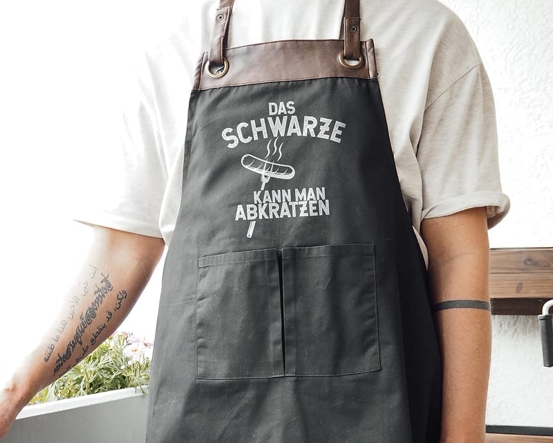 Personalisierbare Grill-Schürze mit lustigem Spruch für Männer