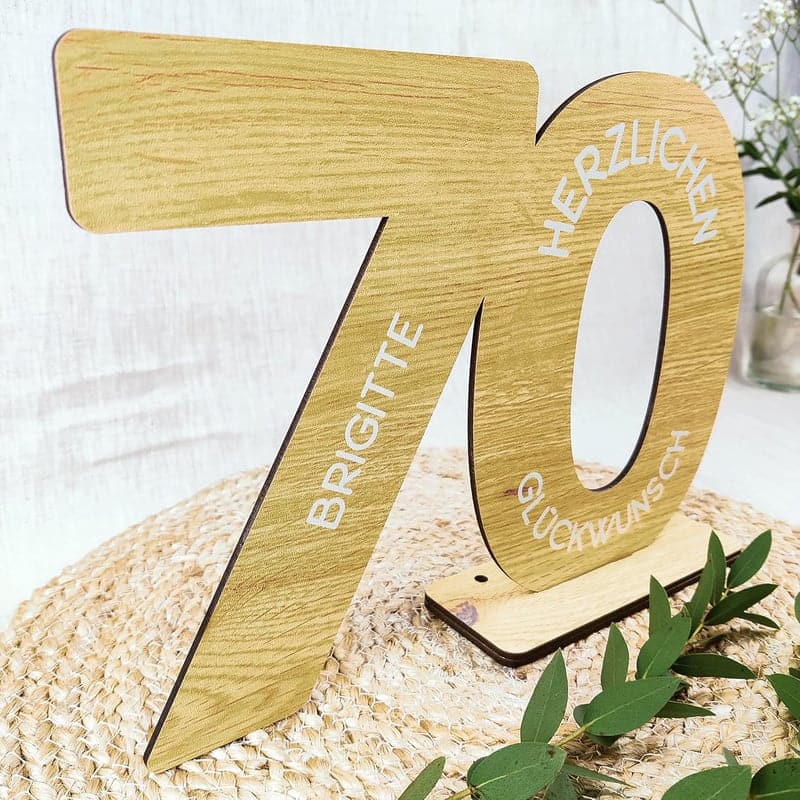 Personalisierbares Gästebuch zur Tischdeko für den 70. Geburtstag