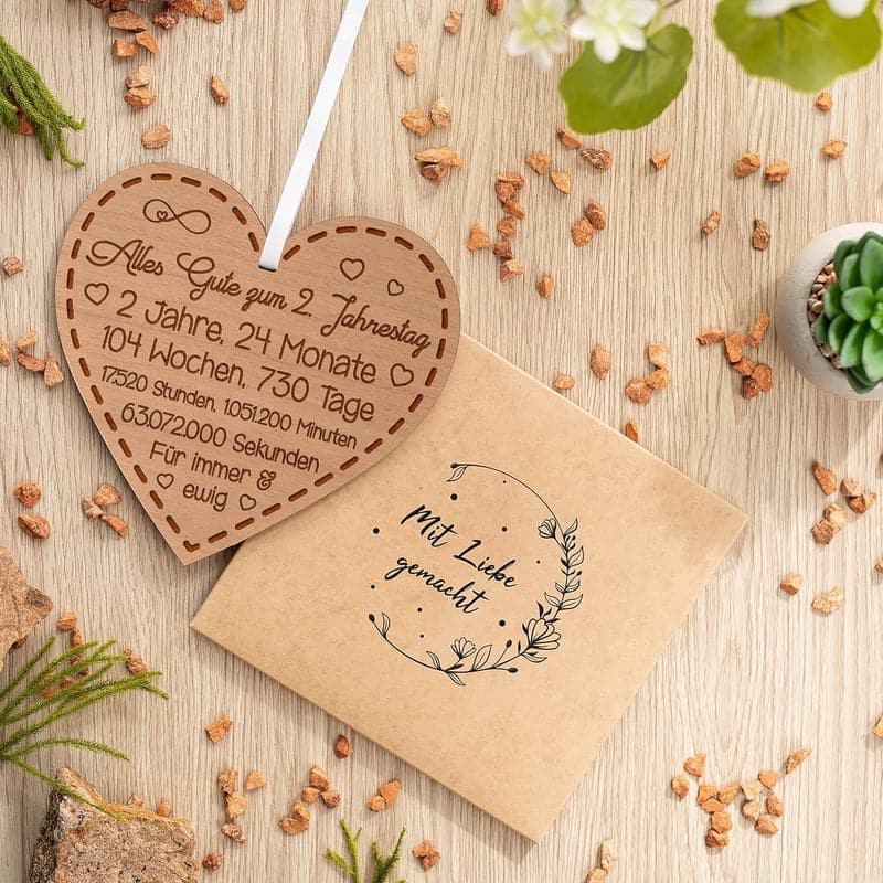 2. Jahrestag Holzherz mit Gravur für Paare