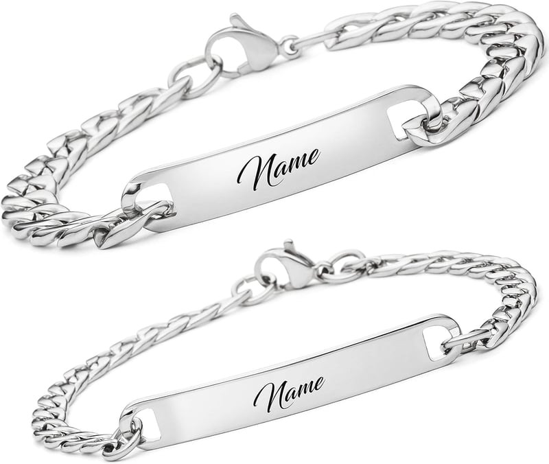 Personalisierte Partnerarmbänder mit Gravur für Paare in Silber und Schwarz
