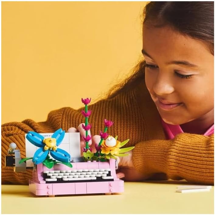 LEGO Creator 3in1 Schreibmaschine – Kreatives Geschenk für Kinder ab 8 Jahren