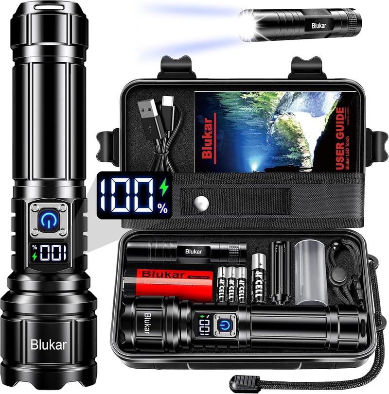 Taktische LED Taschenlampe 500000 Lumen mit Zoom und 5 Lichtmodi