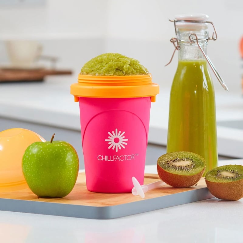 Tragbarer Slushy Maker aus Silikon mit 2-in-1 Strohhalm und Löffel – 370ml