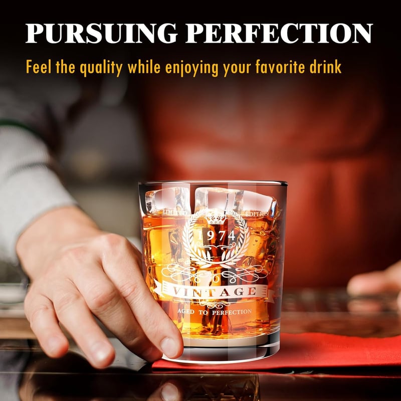 Whiskeyglas mit Holzbox zum 50. Geburtstag für Männer, 340 ml, graviert