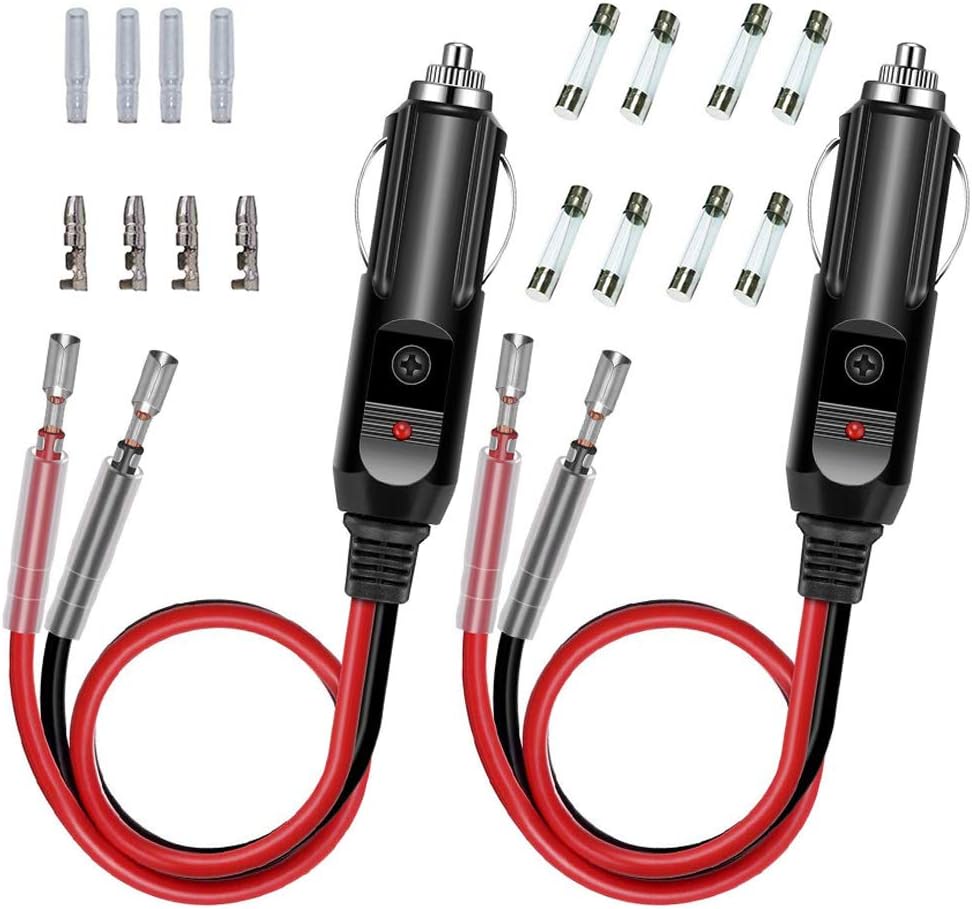 Zwei 12V Zigarettenanzünder Stecker mit 8 Sicherungen für Fahrzeuge