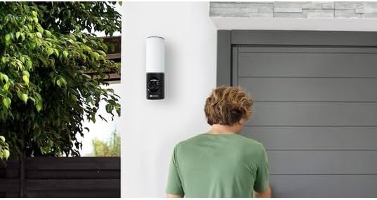 EZVIZ 4MP WLAN Überwachungskamera mit Flutlicht und KI-Bewegungserkennung