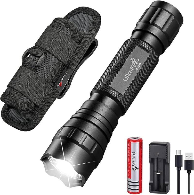 UltraFire Taktische Taschenlampe 1000 Lumen mit Holster und Akku