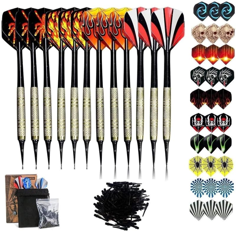 Dartpfeile Set mit Kunststoffspitzen, 12 Softdarts + 30 Flights