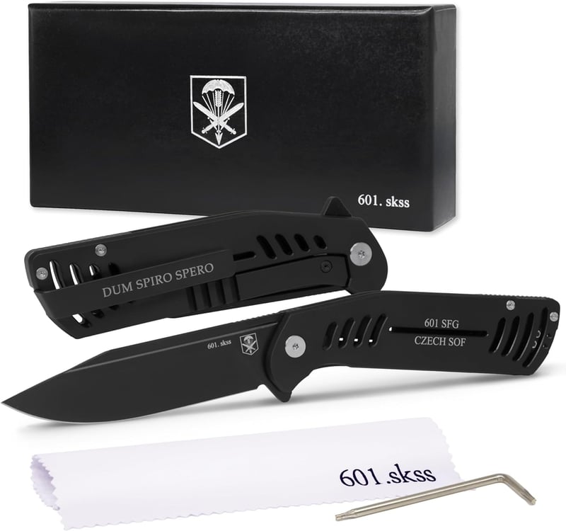 Klapmesser aus Titan und Stahl für Outdoor, Camping und Sammler